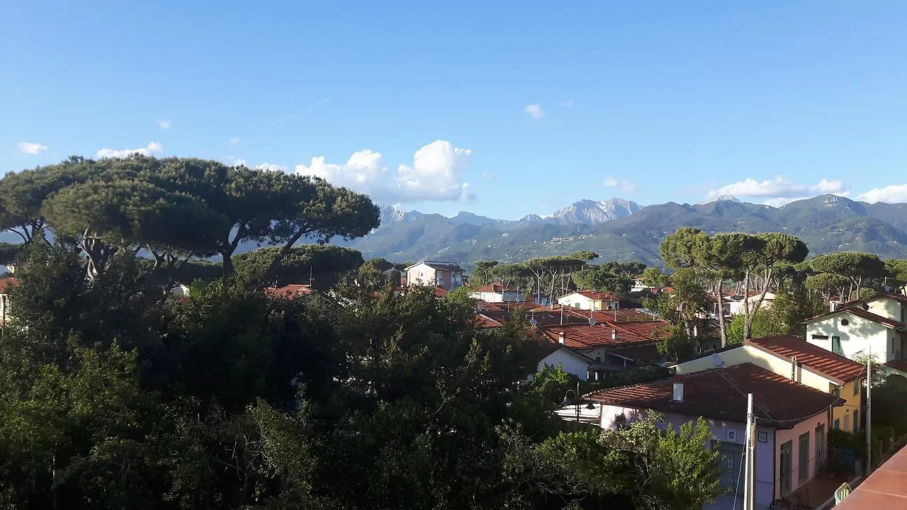 Residence Il Corallo Pietrasanta Lejlighedshotel