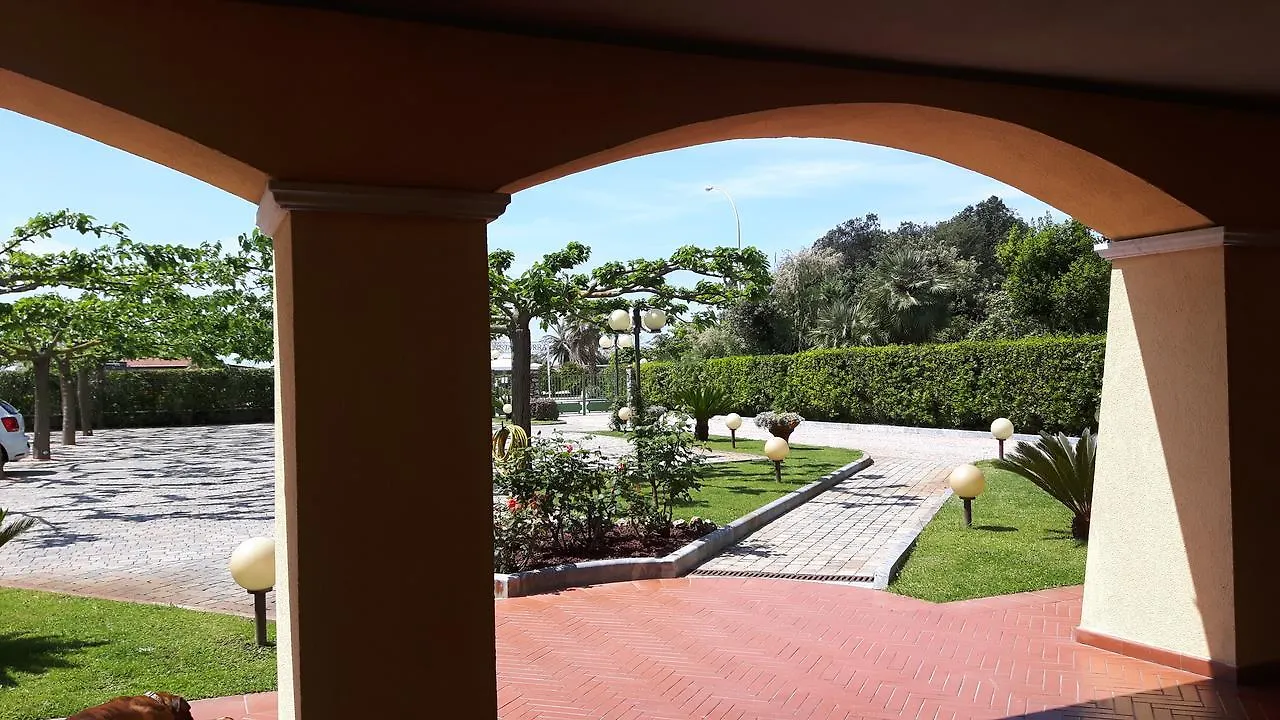 Residence Il Corallo Pietrasanta Aparthotel