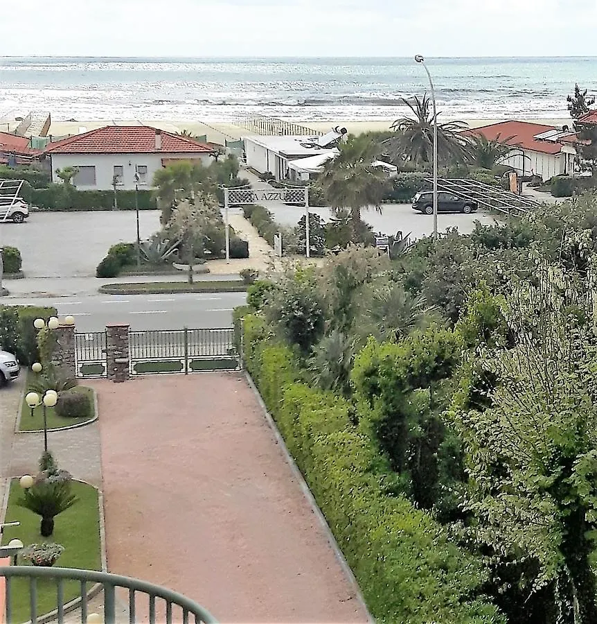 Residence Il Corallo Pietrasanta 0*,  Italy