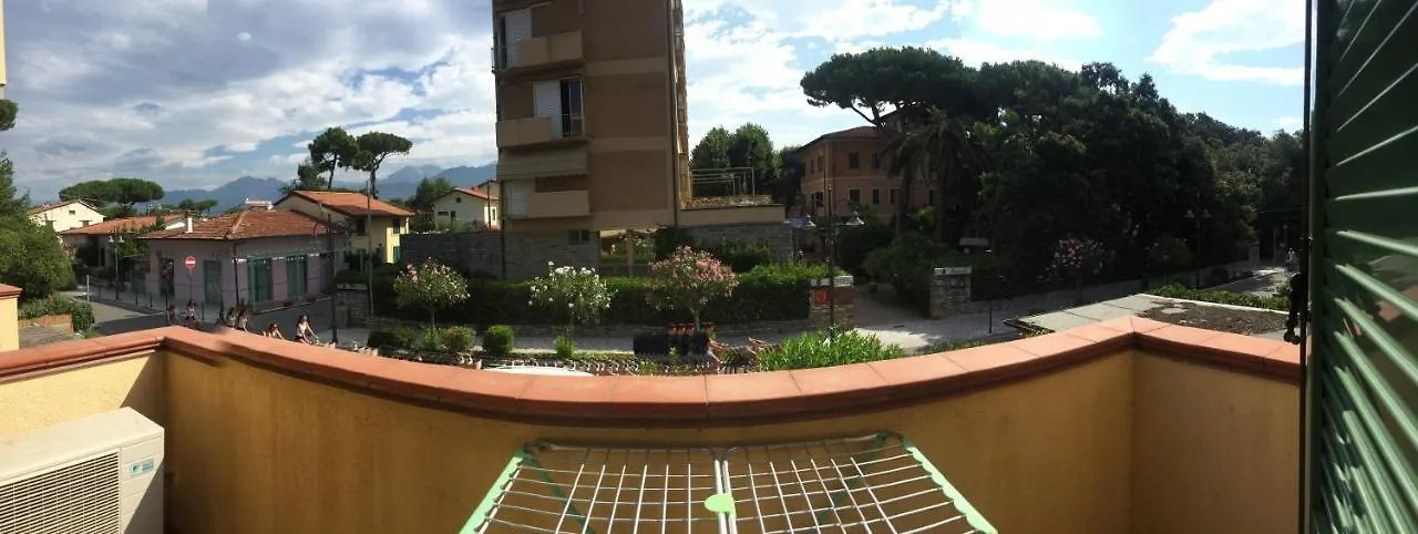 Aparthotel Residence Il Corallo Pietrasanta Italy